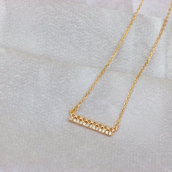 "Elegant Rose Gold Bar Necklace with Geometric Crystal Accent, XPNL1895 - Picture 6 of 13